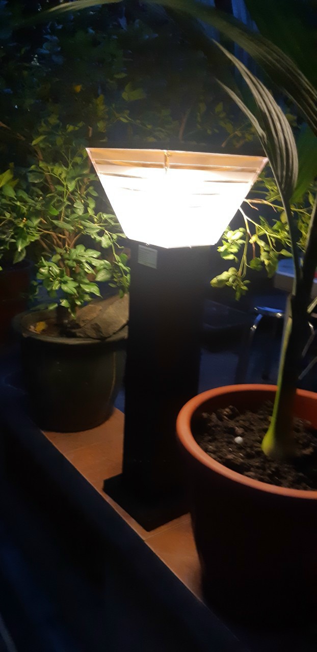 ĐÈN TRỤ LED NLMT CAO 60CM 3 CHẾ ĐỘ